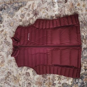 Columbia vest Large Burgundy